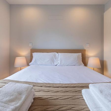 Graceful 2Bdr Duplex Apartment By Lovelystay Lisboa 外观 照片